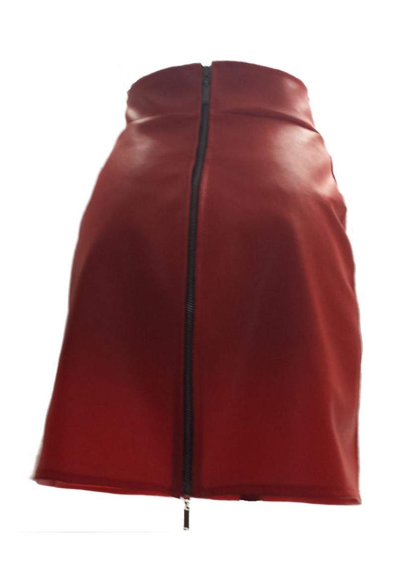 Red faux leather skirt produced in Germany -